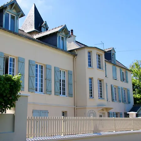 Bed & Breakfast La Mirabelle 2min D'arromanches-les-bains