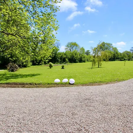 La Mirabelle Bed & Breakfast