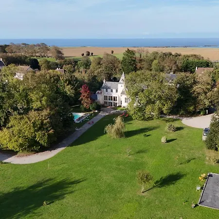 La Mirabelle 2min D'arromanches-les-bains Bed & Breakfast