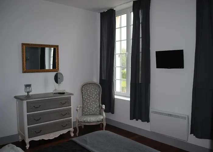 Oda ve Kahvaltı La Mirabelle 2min D'arromanches-les-bains 4*