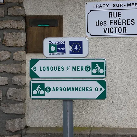 La Mirabelle 2min D'arromanches-les-bains