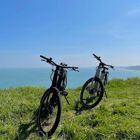 La Mirabelle 2min D'arromanches-les-bains לינה וארוחת בוקר