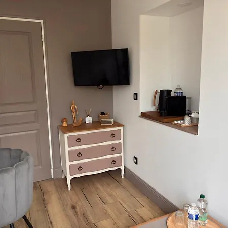 Couette-café La Mirabelle 2min D'arromanches-les-bains Tracy-sur-Mer